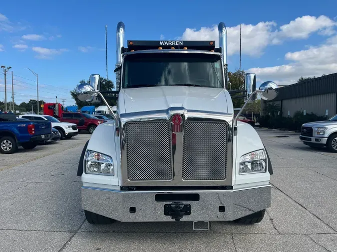2026 Kenworth T880