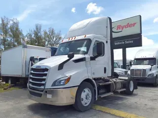 2020 FREIGHTLINER NEW CASCADIA 116