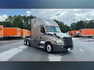 2023 Freightliner Cascadia 126
