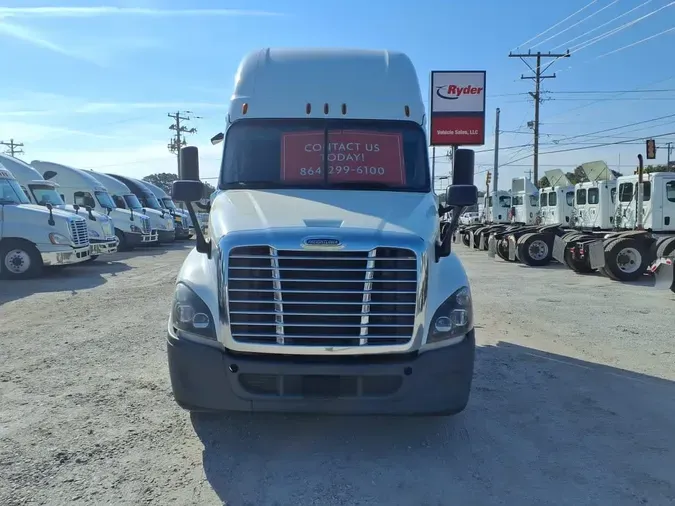 2020 FREIGHTLINER CASCADIA 125