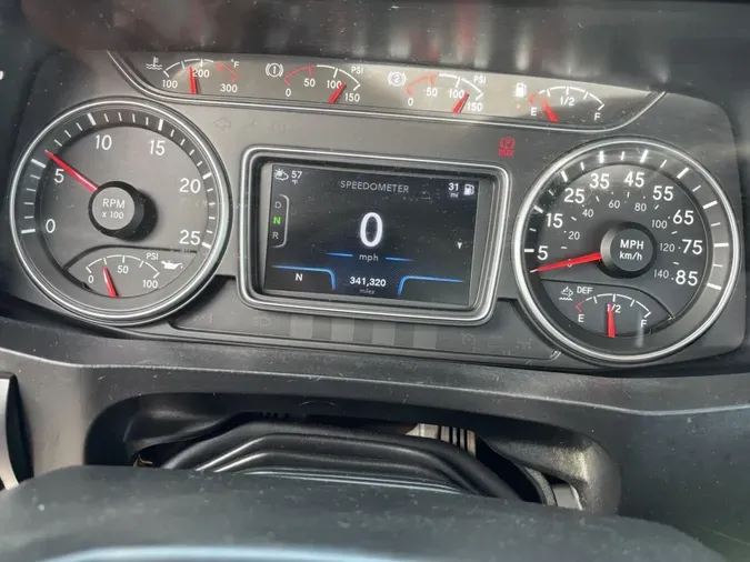 2021 International LT625