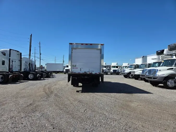 2018 ISUZU NPR045f5a6a8f7b3f5cb86fc93528651b4a