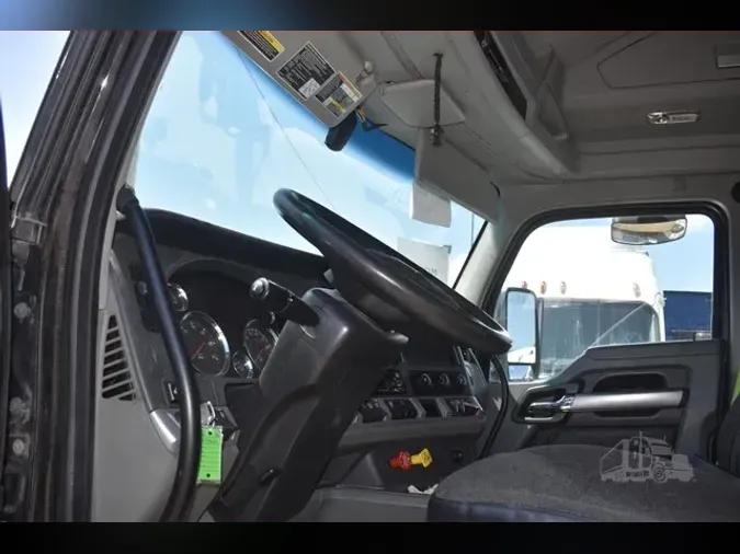 2021 KENWORTH T680
