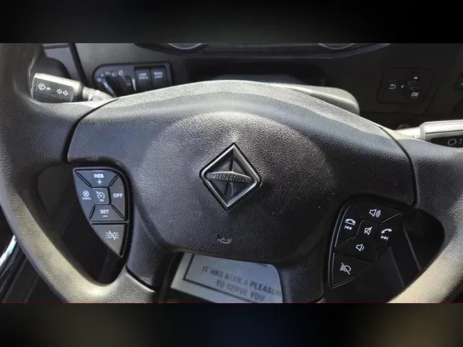 2022 INTERNATIONAL LT