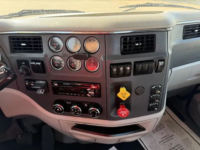 2019 Peterbilt 579