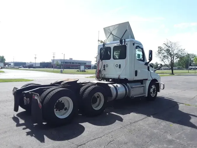 2019 FREIGHTLINER/MERCEDES NEW CASCADIA PX1266404640e72ee16441db4a2feaa8d1157b2