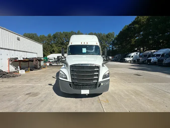 2022 Freightliner Cascadia 126