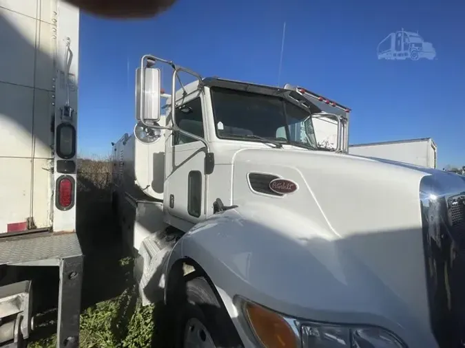 2006 PETERBILT 335