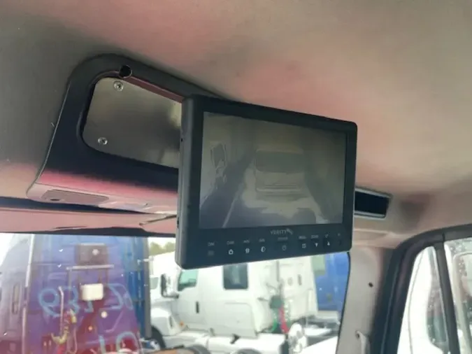 2019 FREIGHTLINER/MERCEDES M2 106