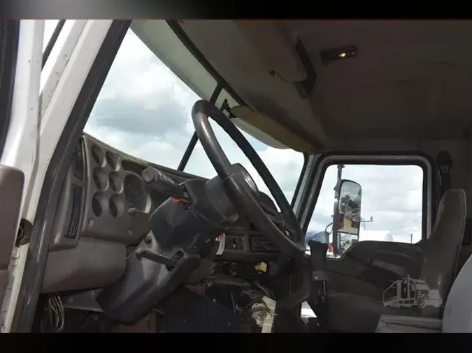 2007 MACK VISION CX613