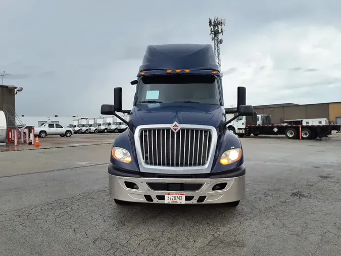 2019 NAVISTAR INTERNATIONAL LT625 SLPR CAB