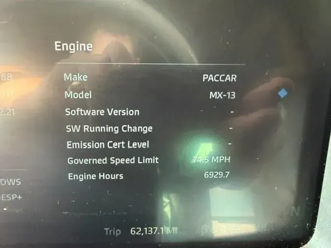 2023 Kenworth T680