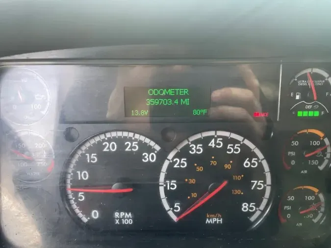 2019 FREIGHTLINER/MERCEDES M2 106