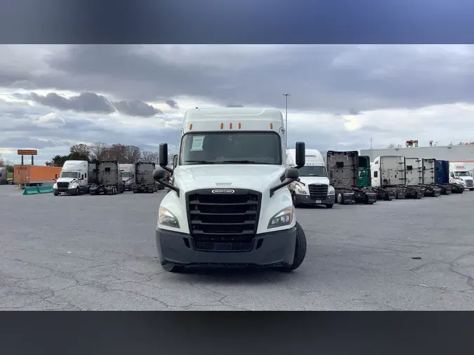 2020 Freightliner Cascadia 1260475a9d59a435a4c1957e547a7c4a3d3