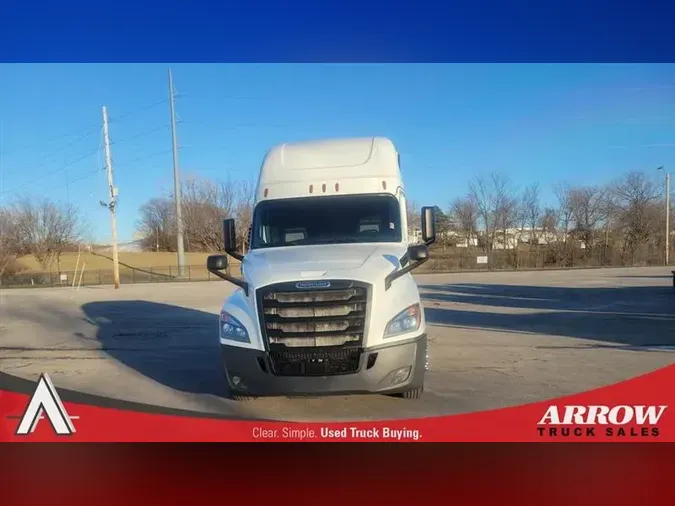 2020 FREIGHTLINER CA126