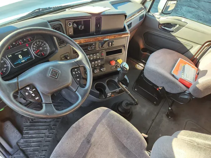 2019 NAVISTAR INTERNATIONAL LT625 SLPR CAB