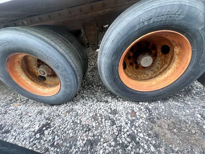 1997 UTILITY VS2RA