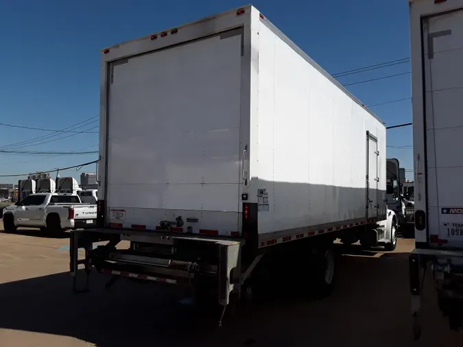 2018 FREIGHTLINER/MERCEDES M2 106