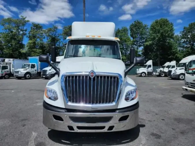 2019 NAVISTAR INTERNATIONAL LT625 DAYCAB T/A