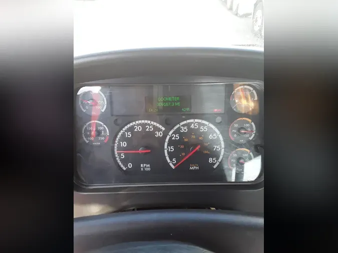 2019 FREIGHTLINER/MERCEDES M2 1060481177af9cc1674baa663e5b7c7e5ee