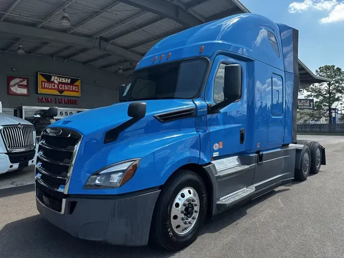 2021 Freightliner Cascadia