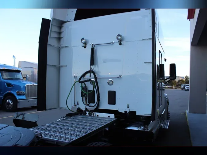 2020 Peterbilt 579