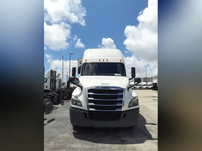 2020 FREIGHTLINER NEW CASCADIA PX12664