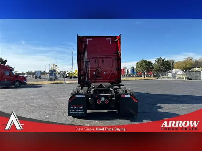 2021 FREIGHTLINER CA126