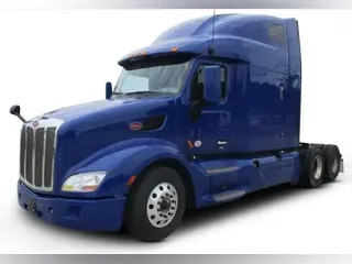 2022 Peterbilt 579