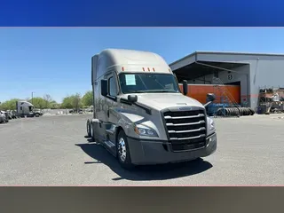 2024 Freightliner Cascadia 126