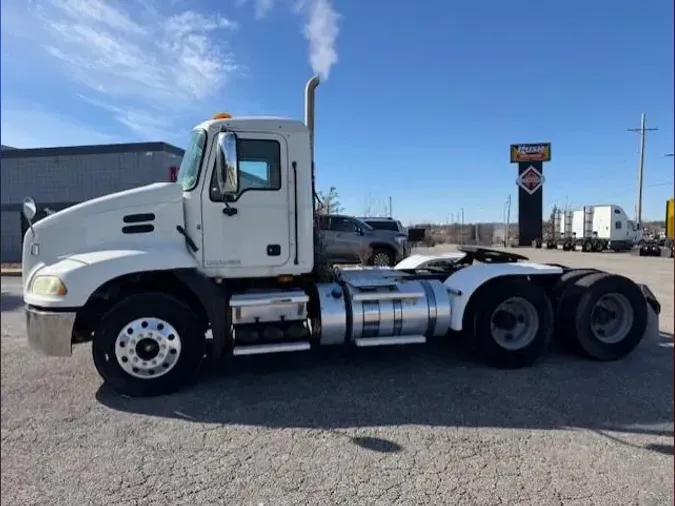 2016 Mack CX-Series048b5dc9de50c406d2b8b6862254fa25