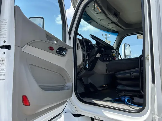 2020 Peterbilt 579