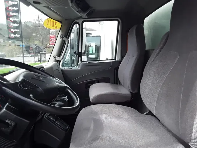 2019 NAVISTAR INTERNATIONAL 4300
