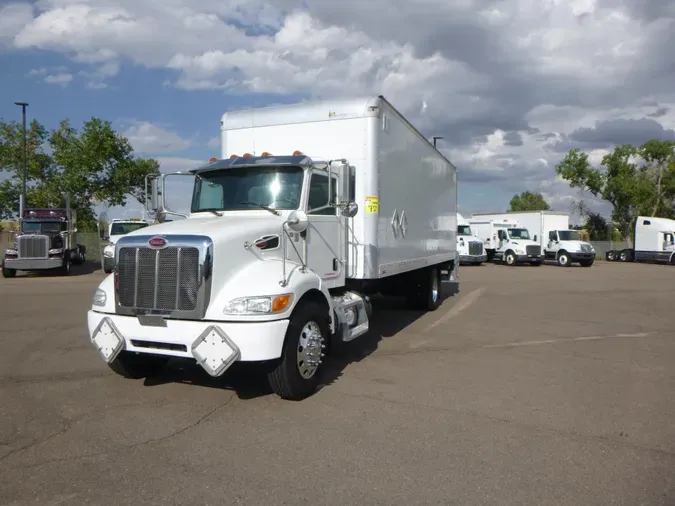 2020 Peterbilt 337