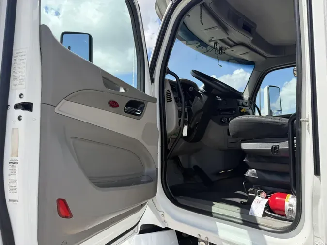 2020 Peterbilt 579049ae0b2913aa1c60a7fc265514e713d