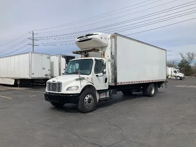 2017 Freightliner M2