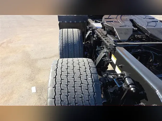 2020 FREIGHTLINER CA116