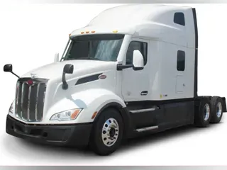 2022 Peterbilt 579