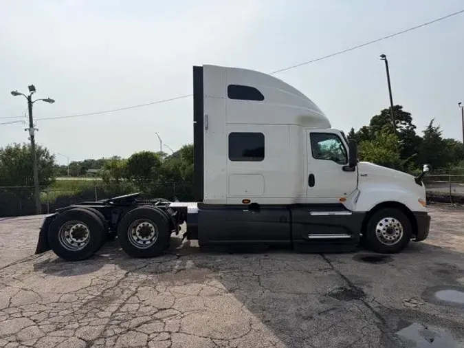 2021 International LT62504b03ce72330e3c9aaada4794b6232ab
