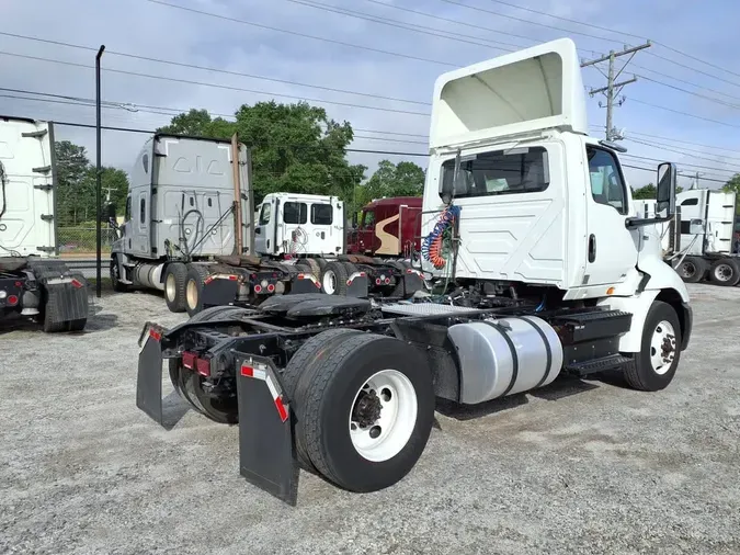 2020 NAVISTAR INTERNATIONAL RH613 DAYCAB S/A