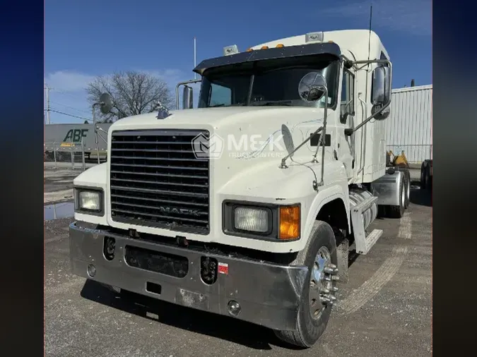 2016 MACK CHU61304b2f82ff244f951bad05e4bbd6d92a8