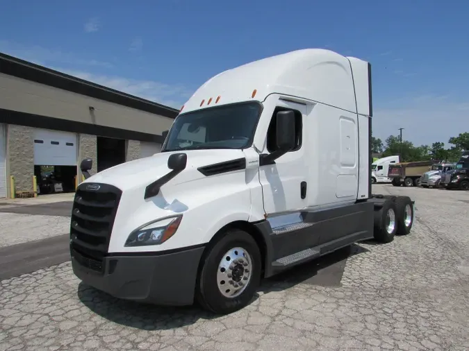 2023 Freightliner Cascadia