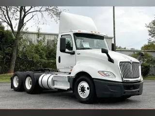 2019 INT LT625 6x4