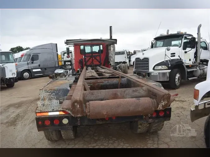 2008 MACK GRANITE GU813