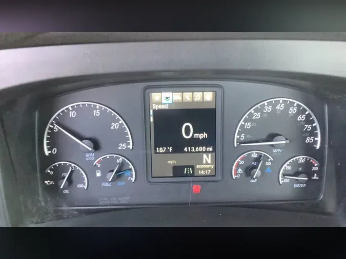 2020 Freightliner Cascadia 126