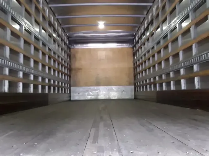 2019 FREIGHTLINER M2 106