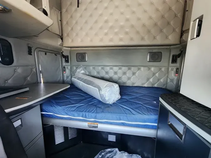 2020 KENWORTH T680