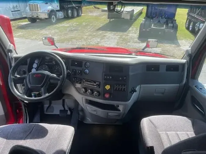 2021 Peterbilt 579