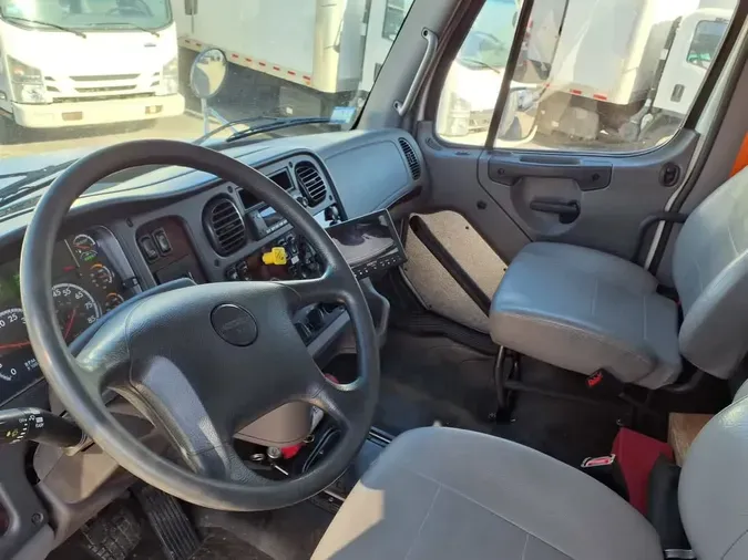 2020 FREIGHTLINER/MERCEDES M2 10604c0992a327d88805945a5982e4e86da