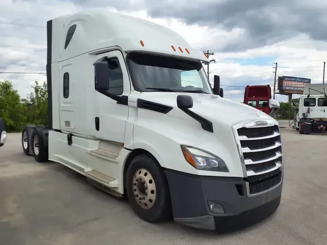 2019 FREIGHTLINER NEW CASCADIA PX12664
